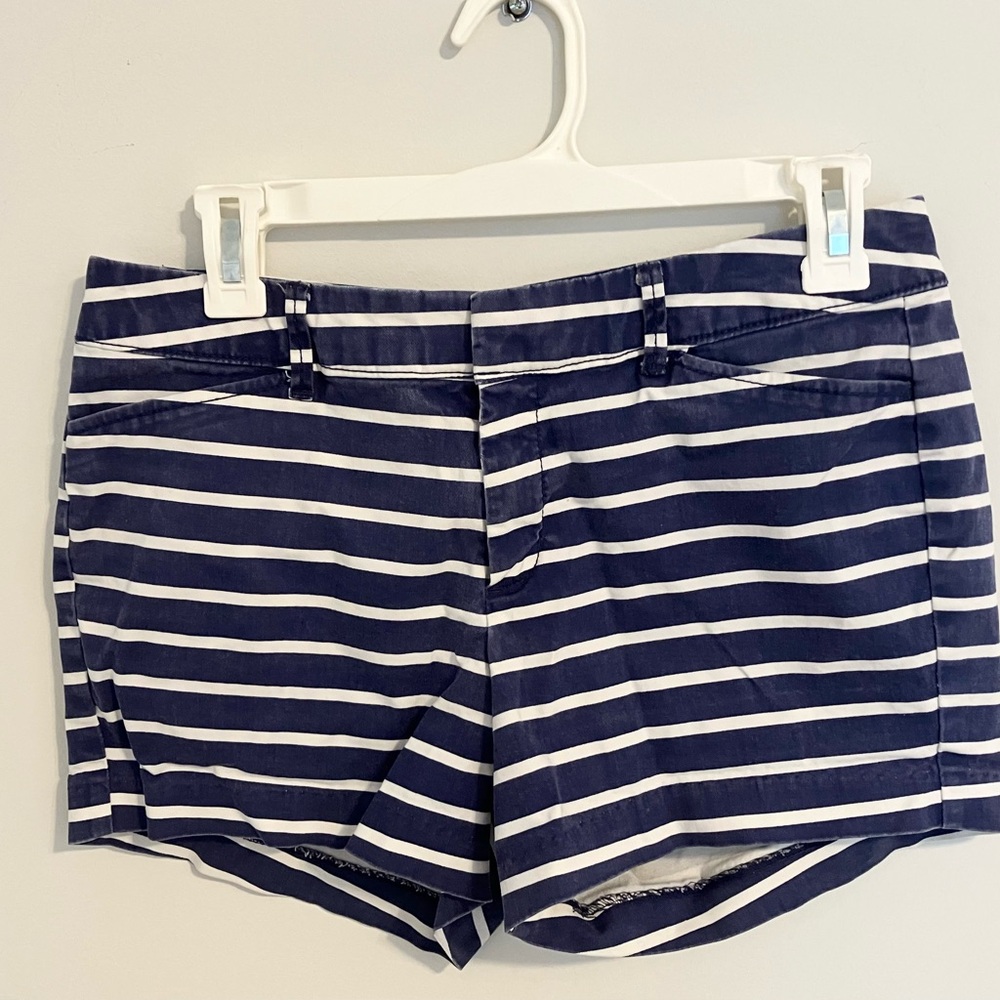 Old Navy Striped Shorts - size 4